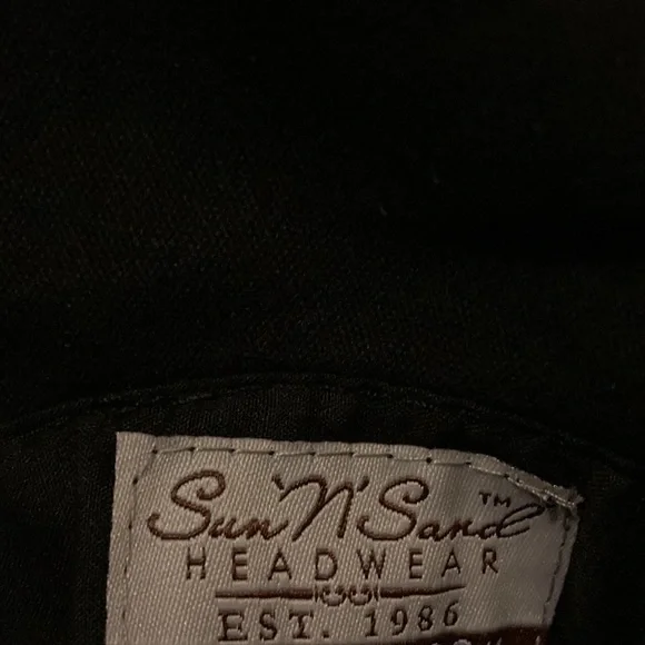 🆕 Sun N Sand Up Brim Black Hat